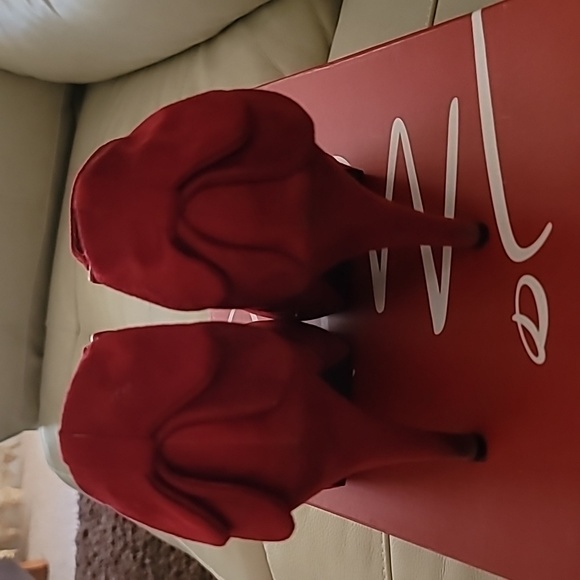 Bootie - Picture 3 of 6